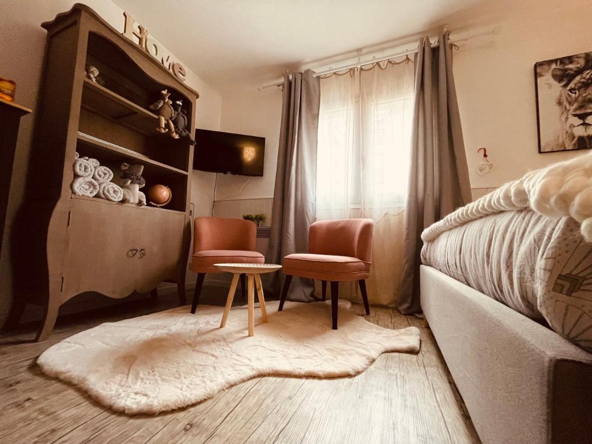 Mamzelle Toutapie, Quartier Historique De Proche Gare Apartment