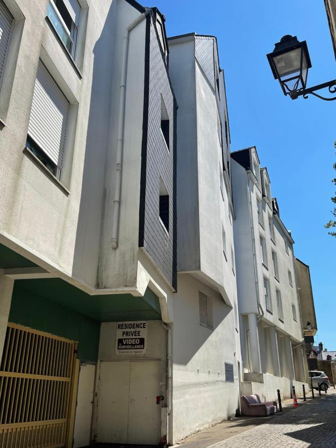 Mamzelle Toutapie, Quartier Historique De Proche Gare Apartment